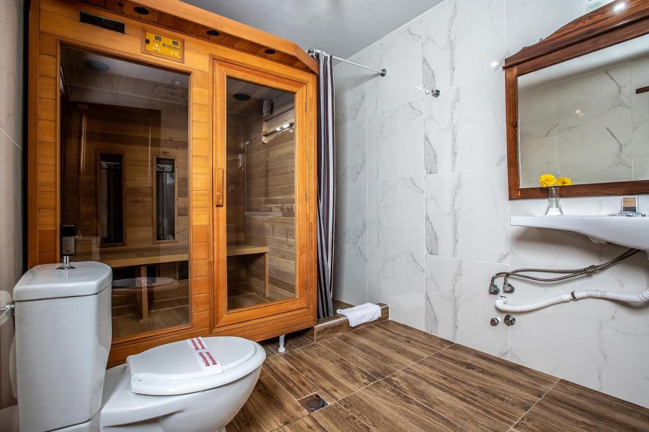 La Noi Guesthouse Szamarína Kültér fotó