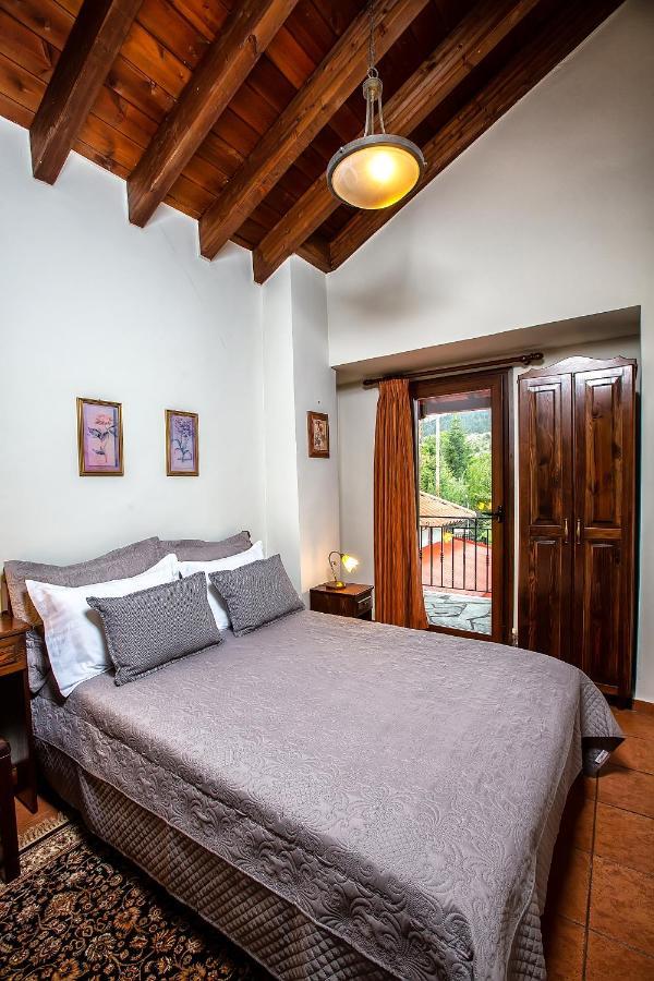 La Noi Guesthouse Szamarína Kültér fotó